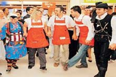 Karadeniz'in ilk Koçtaş'ı Trabzon'da açıldı