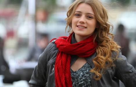 Gizem Karaca evini değiştiriyor! 