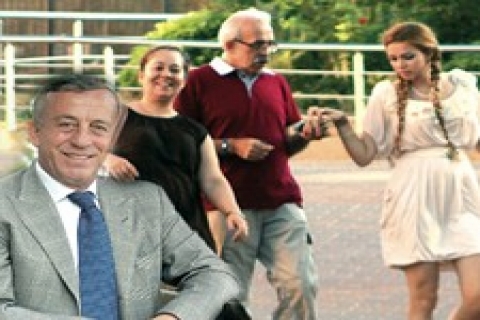 Ali Ağaoğlu'nun pazarlık yaptığı evi Bige Yıldırımer gezdi!