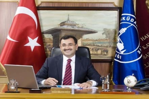 Mustafa Kara: Çok katlı binalar insani değil, hayat tarzımızı bozuyor!