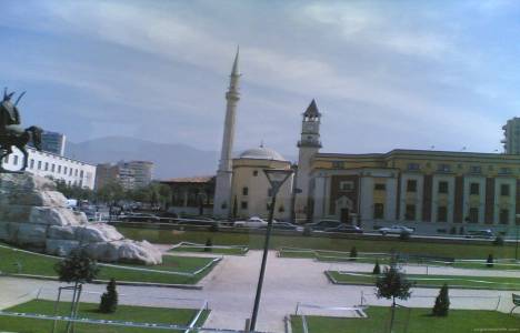 Arnavutluk'un en büyük camisinin inşaatı başladı!