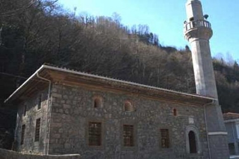 Hacı Balta Camisi'nin minaresi tarihi dokuya uygun hale getirildi!