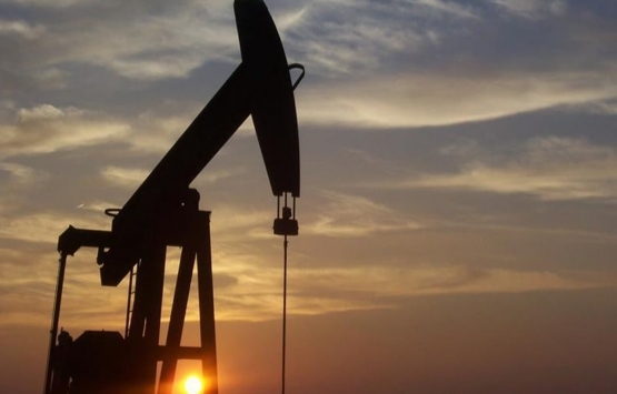 ABD'nin ham petrol stokları azaldı!