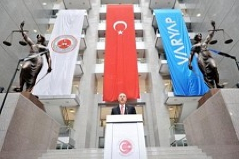 İstanbul Adalet Sarayı açıldı, bakanlığa devredildi!