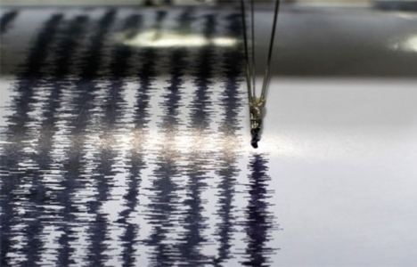 Ankara'da 4 büyüklüğünde deprem!