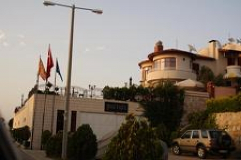 Kayahan'ın 'Gönül Köşkü' türbeye döndü!