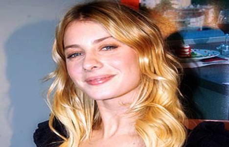 Tuba Ünsal şehir merkezinde villa arıyor!