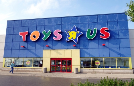 Toys 'R' Us 182 mağazasını kapatıyor!