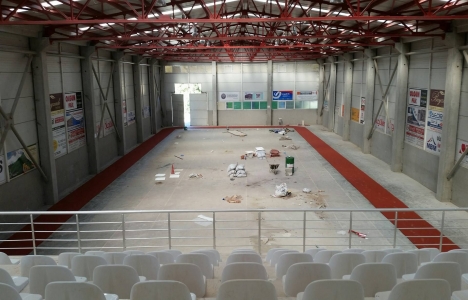 Düzce Aziziye Spor Salonu yenileniyor!
