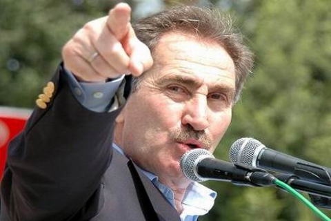  Ertuğrul Günay: Foça Tatil Köyü için bu yıl ilana çıkacağız! 