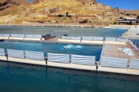 Van Gölü'ne, yüzen havuz yapıldı!