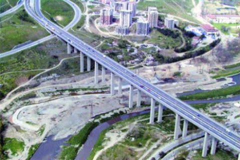  D-100 Karayolu Kadıköy Uzunçayır mevkiindeki köprü ve viyadüklere bakım! 