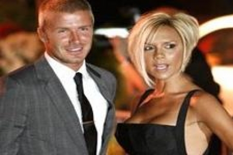 Beckham çifti Londra'da 20 milyon dolara yeni ev alıyor