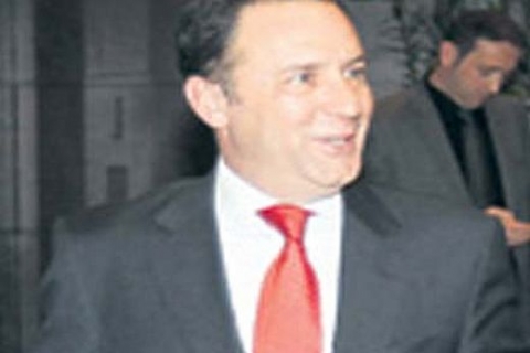 Adnan Öztürk'ün lafları yalı sahiplerini kızdırdı!