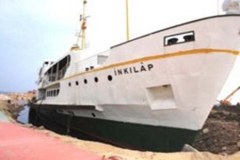 İnkılap Vapuru'na kaçak kat yapıldı!