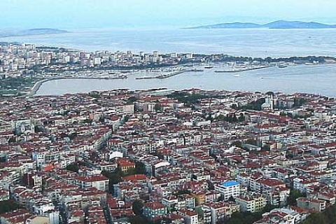 Kadıköy Belediyesi'nden Feneryolu'nda kiralık 3 dükkan!