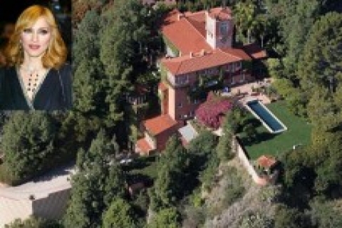 Madonna'nın 26 milyon TL'lik evine sapık girdi!