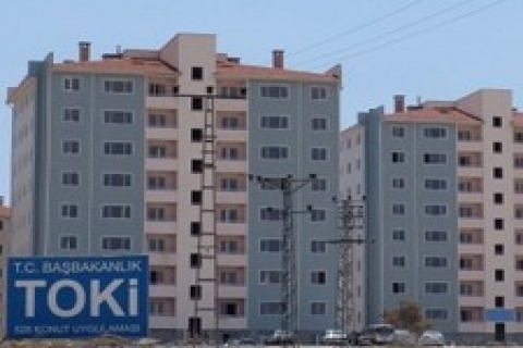 Hüseyin Kaya: TOKİ yapıları acilen denetim sistemine alınmalı!