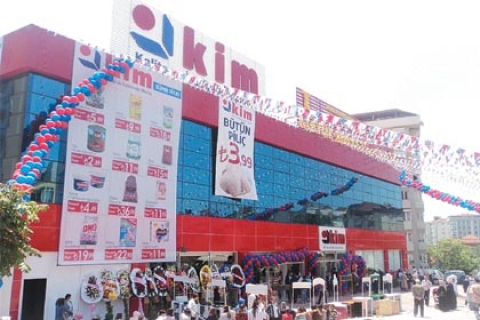  KİM Marketler Zinciri, yeni mağazasını İçerenköy'de açtı! 