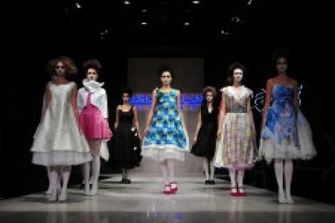 Seranit, UNICERA Fuarı 'nda Serra markasını tanıttı!