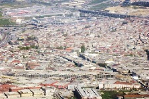 Emre Arolat iki ödül birden aldı