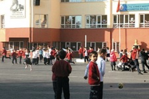 147 okulun alt kısmına otopark yapılması onaylandı!