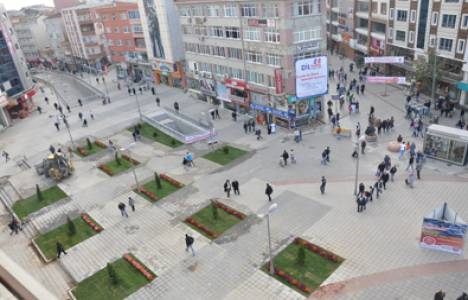 Esenler Belediyesi Dörtyol Meydanı'nı düzenliyor!