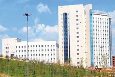 Yeni inşaatlarla hastanelerin yatak kapasitesi artacak!