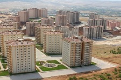 TOKİ, Gaziantep'te 296 konutun temelini attı!