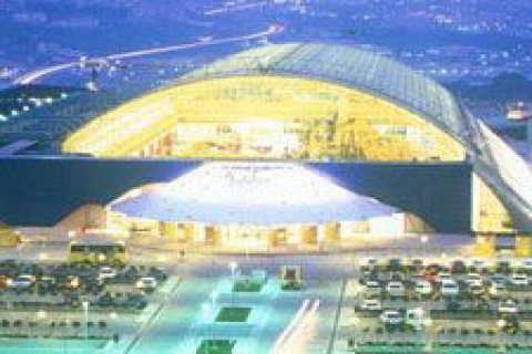 Krizde perakendecinin ilacı outletler oldu