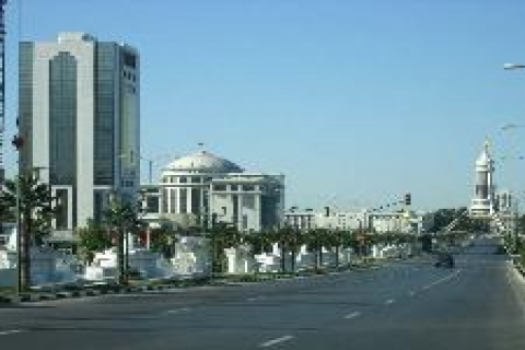 Türkmenistan'da Türk inşaatçıların şovu