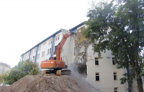 Kahramanmaraş İl Emniyet Binası yeşil alana dönüştürülecek!