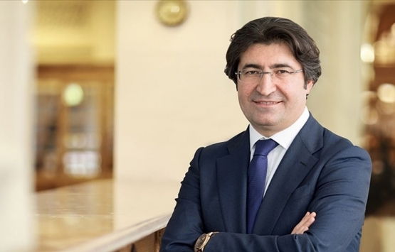 1 gecede 1 milyar dolar bozduruldu!