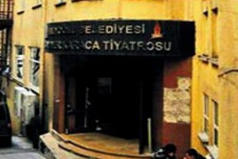 Muammer Karaca Tiyatrosu, tiyatro binası olarak kalacak!