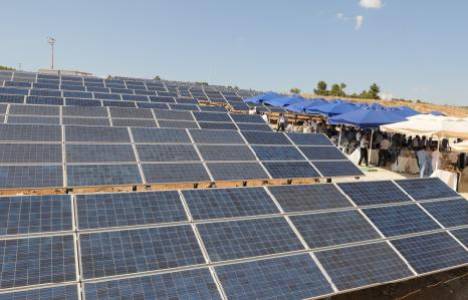 Türkiye'nin en büyük güneş enerji santrali hizmete girdi!