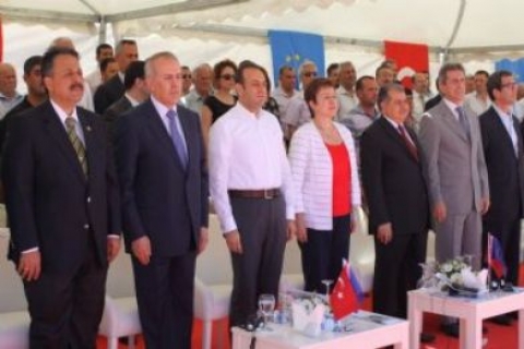 Gaziantep'te Mülteci Kabul Merkezi'nin temel atma töreni yapıldı! 