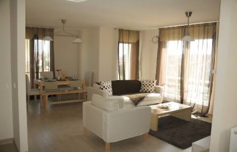 Şehrin Rengi Evleri nde 3+2 290 bin TL ye!