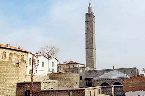 Diyarbakır'daki restorasyonlarda 5.5 milyon TL kayıp!