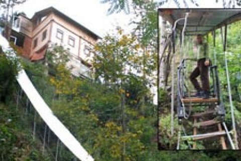 Başbakan'ın hemşerileri ilginç evleriyle haber oluyor!