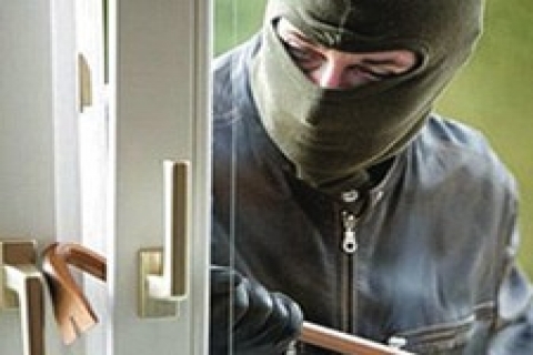Hırsızlığa karşı çare evi taşımak mıdır