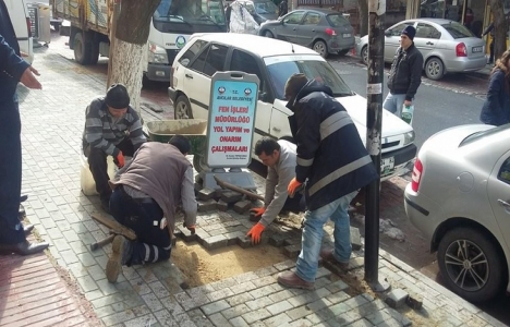 Avcılar'da hasar gören yollar onarılıyor!