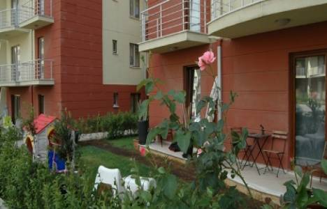  Sarı Evler Sancaktepe