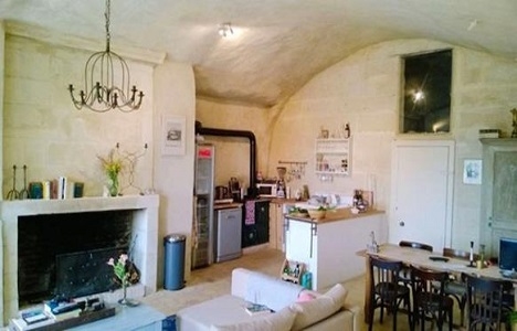 Fransa da 1 Euro ya alınan mağara ev oldu!