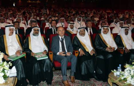 Kadir Topbaş Mekke'de İstanbul'un kentsel dönüşümünü anlattı!