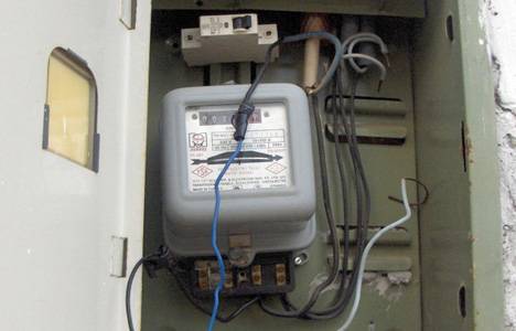 Kaçak elektriğin aboneye yıllık maliyeti 120 lira!