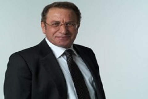 Süleyman Varlıbaş: Kentsel dönüşümde mülk sahibi korunmalı