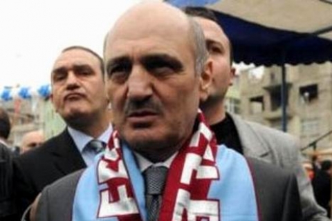  Erdoğan Bayraktar, Trabzonlular'la İstanbul'da buluşacak!