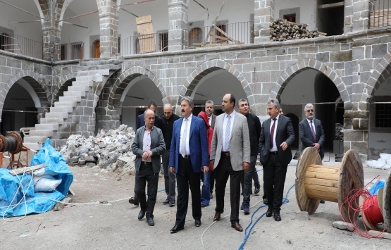 Melikgazi'de restorasyon çalışmaları hızlanıyor!