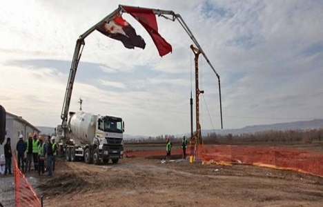 Sivas’ta 2 bin 250 öğrenci kapasiteli yurdun temeli atıldı!