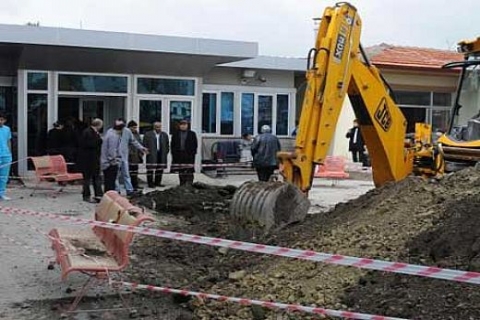 Ankara Numune Hastanesi'nin bahçesinde kafatası ve kemikler bulundu!